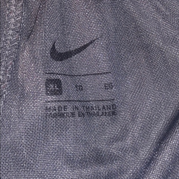 Men’s Nike basketball shorts - Picture 3 of 3
